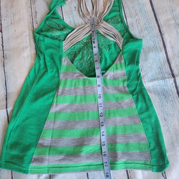 Miss Me Green Scoop Neck Sleeveless Sequin Stripe Casual Tank Top Size Small - Picture 14 of 15